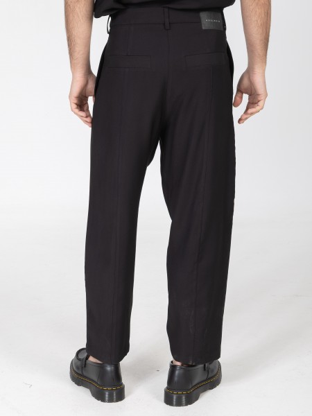 NINETEEN Pants K26-1061 Black NINETEEN - 2